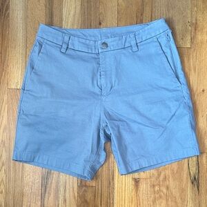 lululemon athletica Men's Slate Blue Flat-Front Shorts